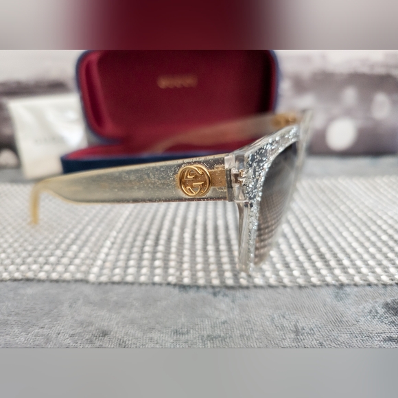 GUCCI Acetate Glitter Sunglasses Full Inclusion - Picture 5 of 11
